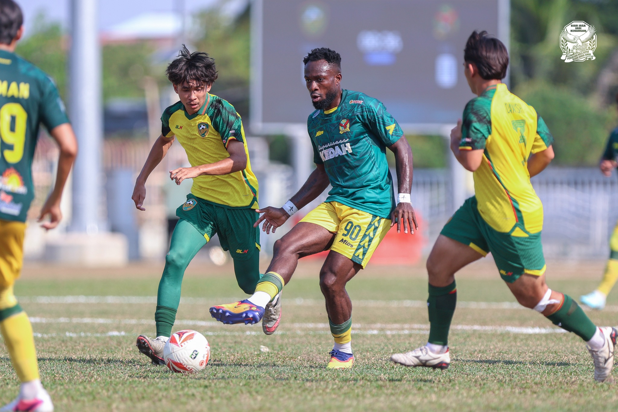 660176457_1420762736745172_3195249570522334472_n