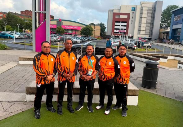 ANGKAT BERAT